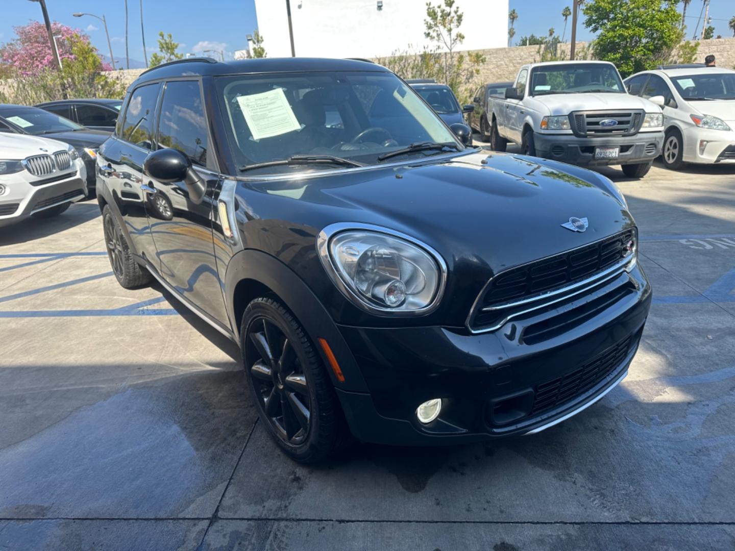 2015 Black /Black Mini Countryman S (WMWZC3C54FW) with an 1.6L L4 DOHC 16V TURBO engine, Automatic transmission, located at 30 S. Berkeley Avenue, Pasadena, CA, 91107, (626) 248-7567, 34.145447, -118.109398 - Photo#7